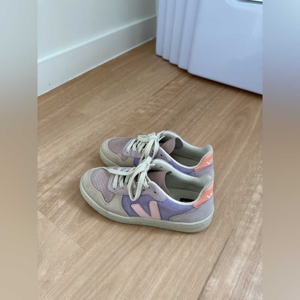 Veja sneakers